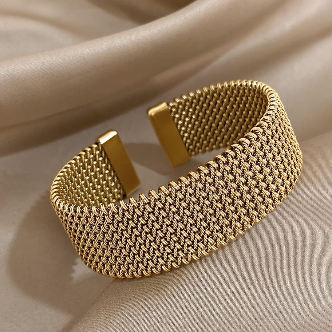 Woven | Adjustable Gold Plated Bracelet