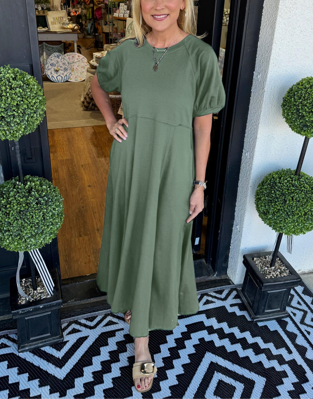 Maurine | Chic Puff Sleeve Round Neck Maxi Dress