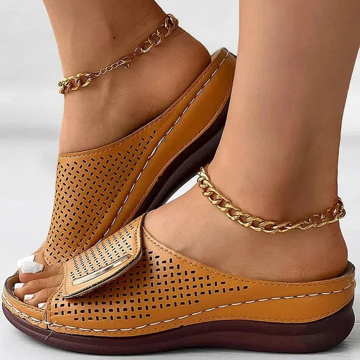 Joanna | Classic Urban Sandals
