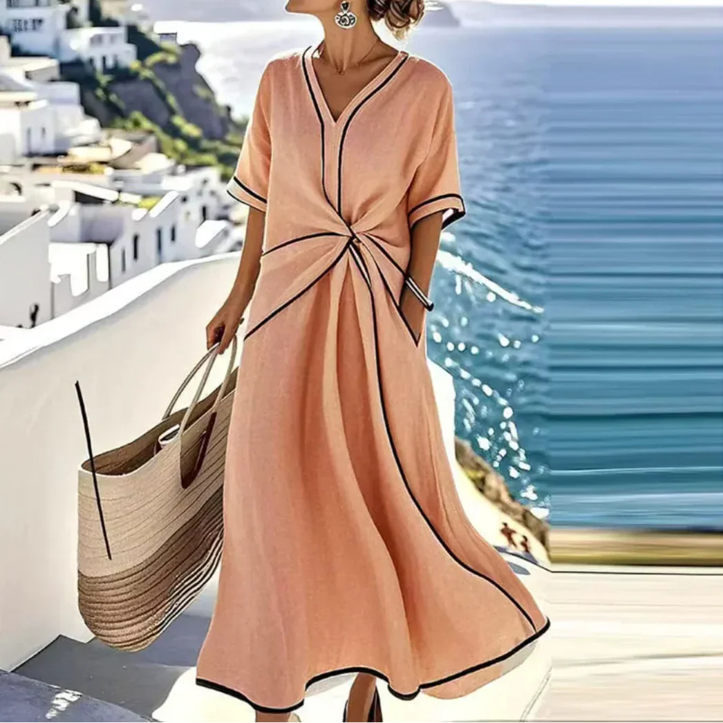 Moria | Elegant Dress with Flattering Waist and Festive Chic
