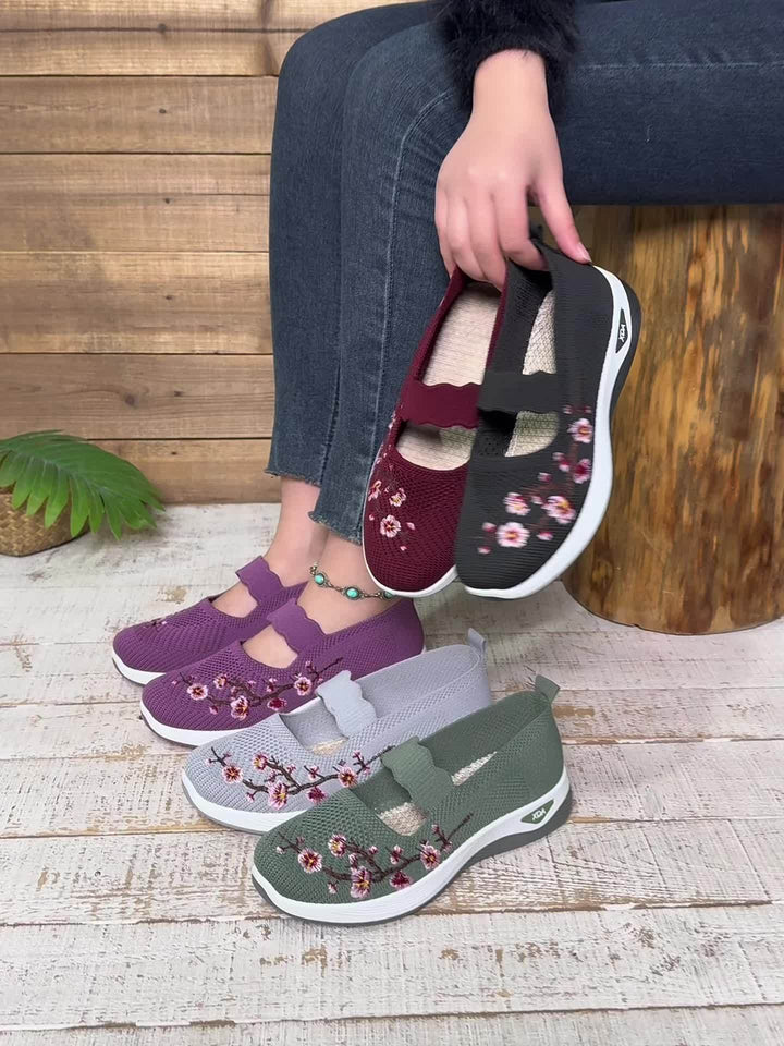 Soleia | Ergonomic Comfort Shoes