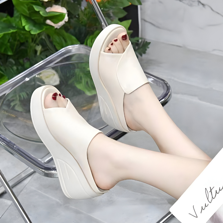 Xanthe | Orthopedic Sandals