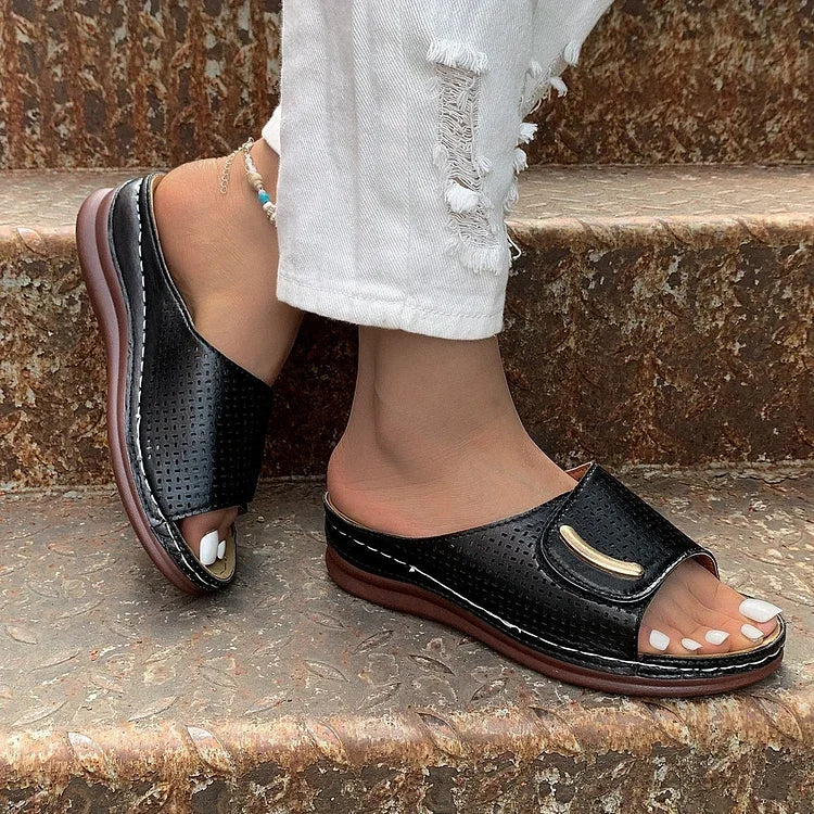 Joanna | Classic Urban Sandals