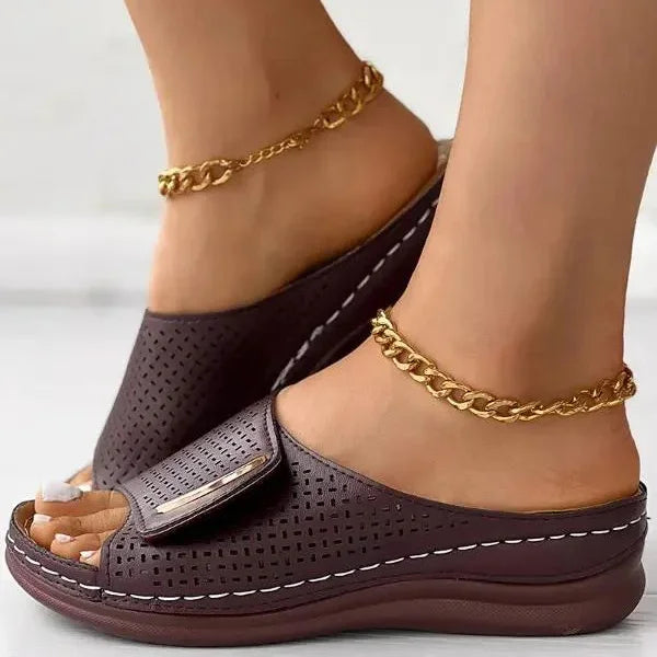 Joanna | Classic Urban Sandals
