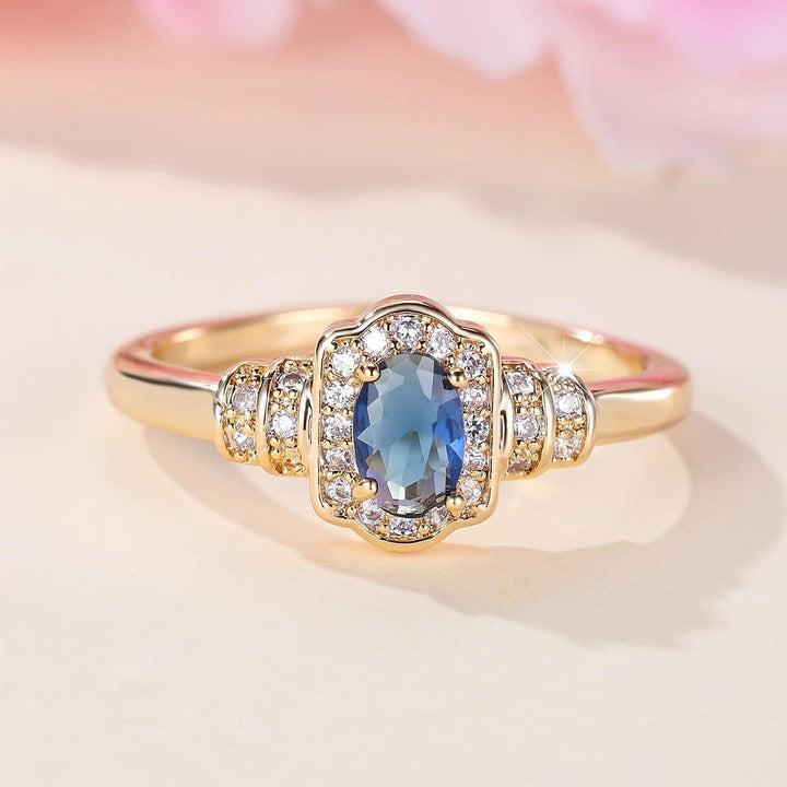 Heirloom | Sapphire Halo Crystal Ring
