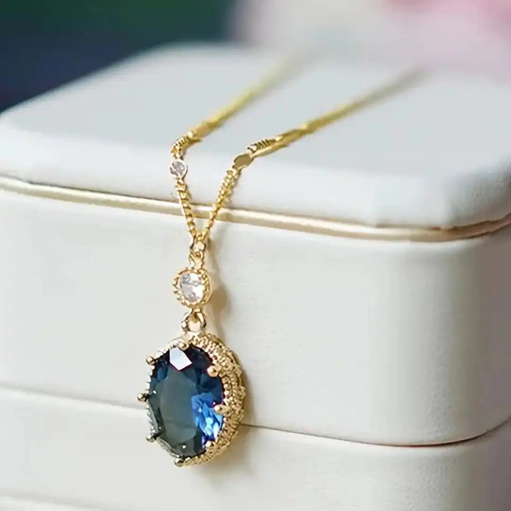 Thessia | Lunebray Necklace