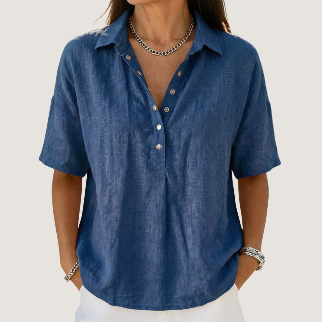 Esmé | Blouse with Collar and Button