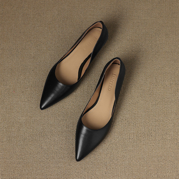 Arla | Pointed Toe Flats