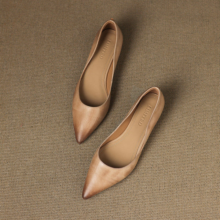 Arla | Pointed Toe Flats