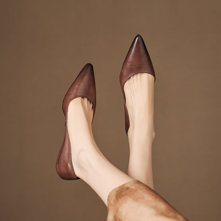 Arla | Pointed Toe Flats
