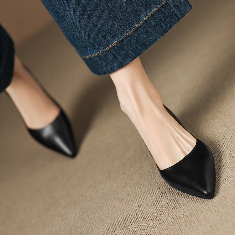 Arla | Pointed Toe Flats