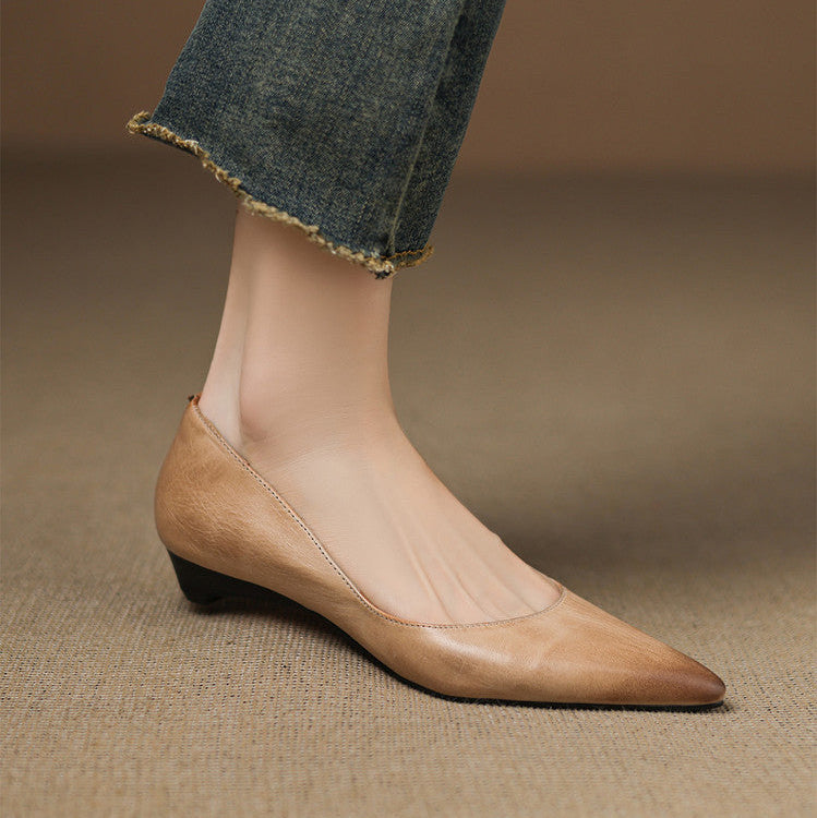 Arla | Pointed Toe Flats