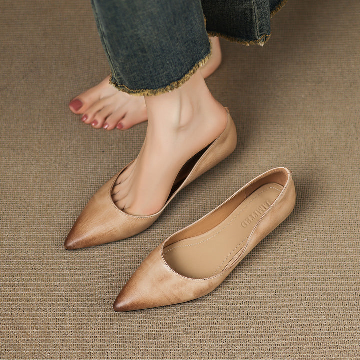 Arla | Pointed Toe Flats