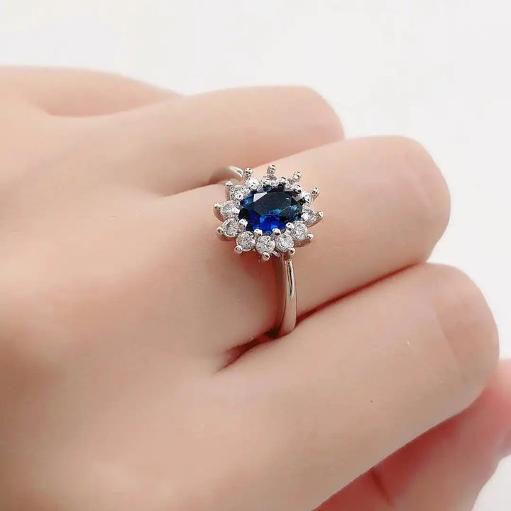 Heirloom | Halo Statement Ring