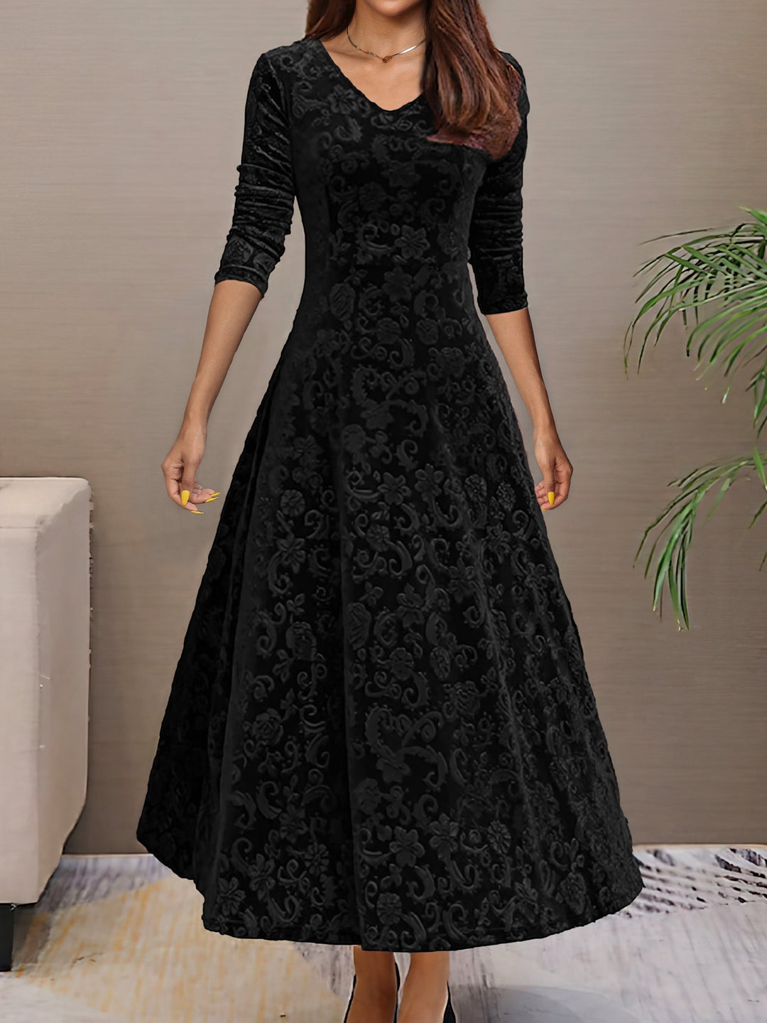 Denise | Holiday Velvet Elegance Dress