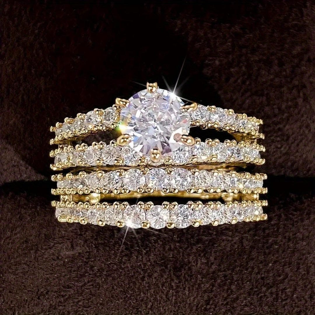 Radiant | Halo Ring Set