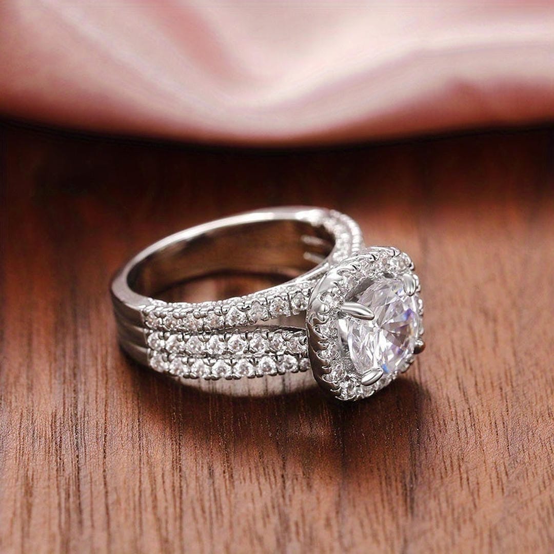 Cushion | Halo Pavé Statement Ring