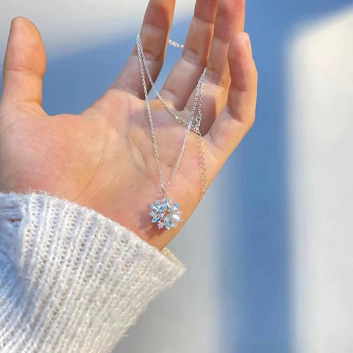 Blue | Snowflake White Gold Flower Pendant Necklace